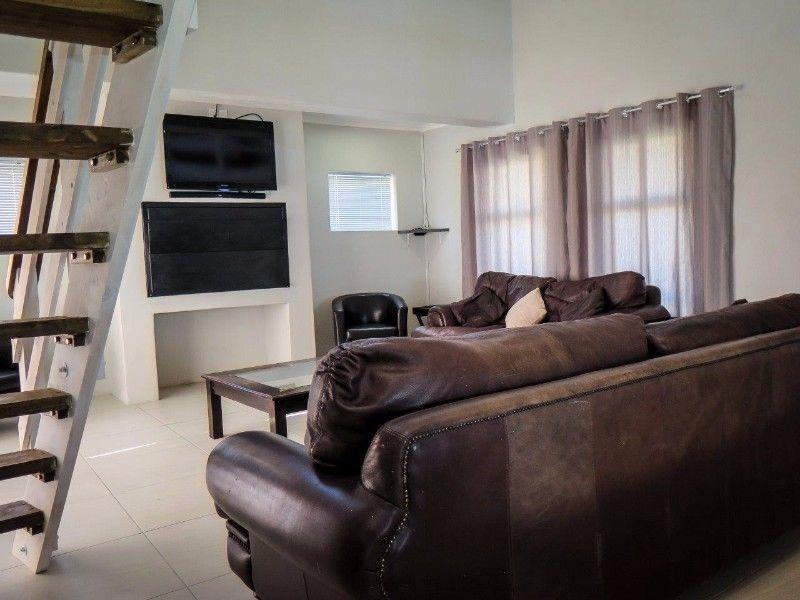Silver Pond Lodge Робертсон Экстерьер фото